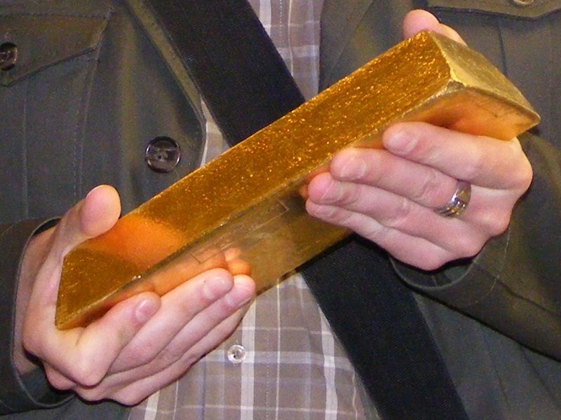 How Much Is a Gold Bar Worth? (And How To Buy One)