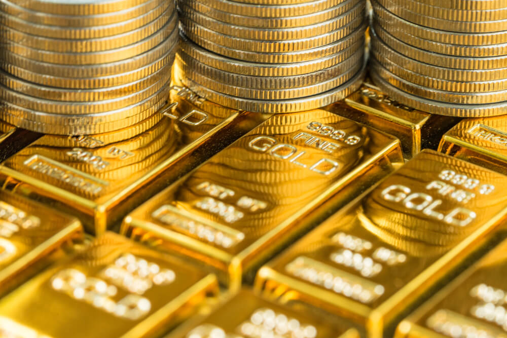 Go for Gold: The 8 Best Ways to Buy Gold (June 2023 Expert Analysis)