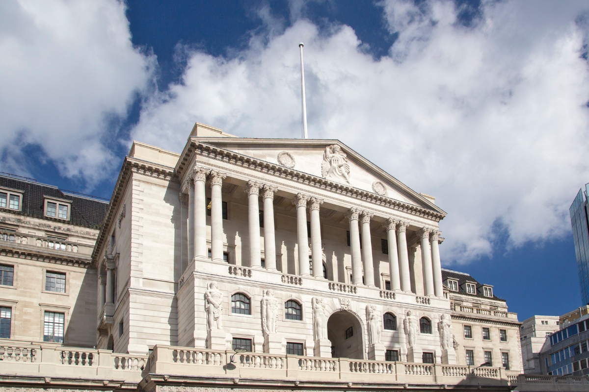 Central Bank Gold Purchases: 2025 Investor Strategy Guide