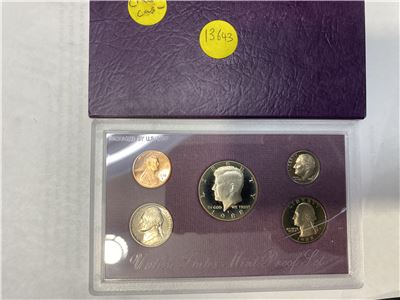 mint proof set cracked case